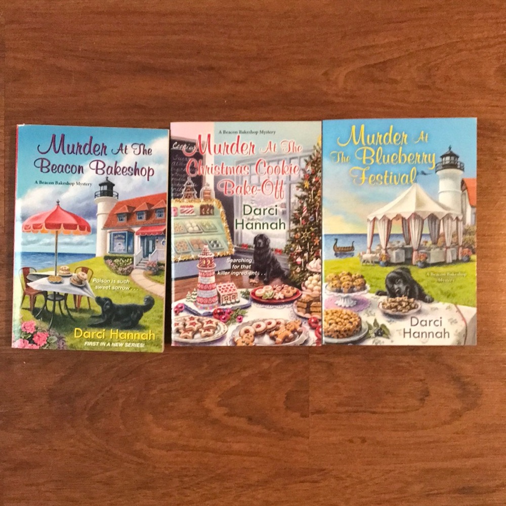 Beacon Bakeshop Mysteries NWOT